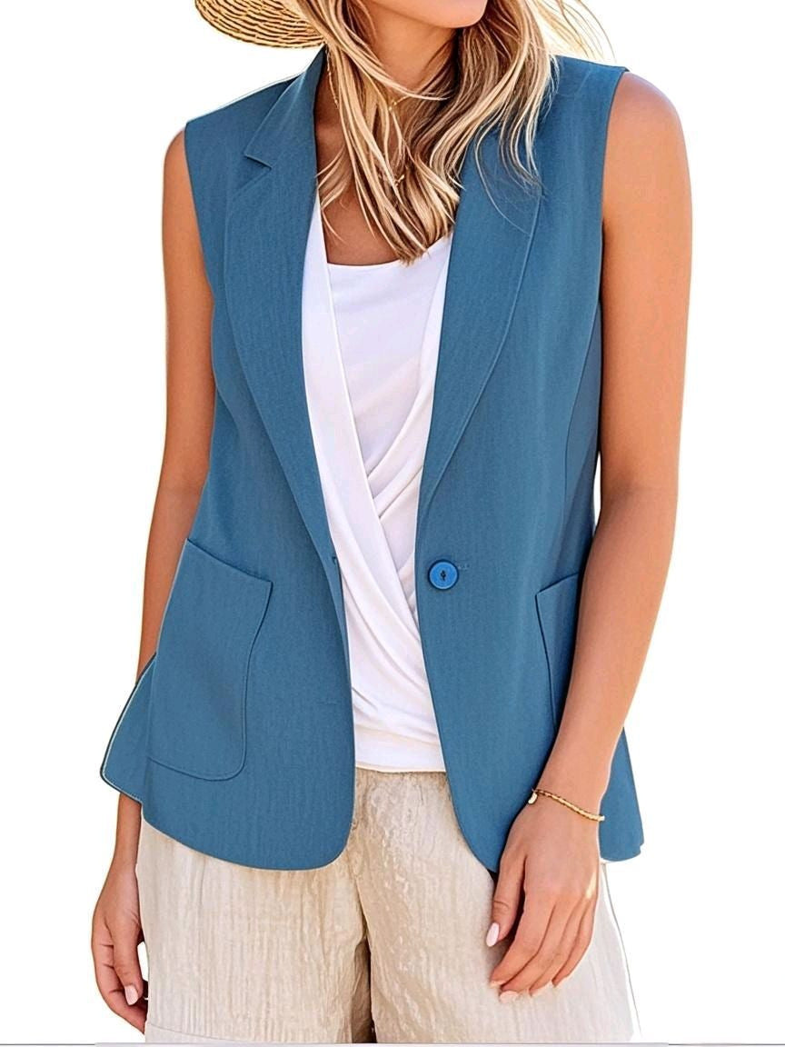 Women's Elegant Blazer and Shorts Set with Fluid Cut