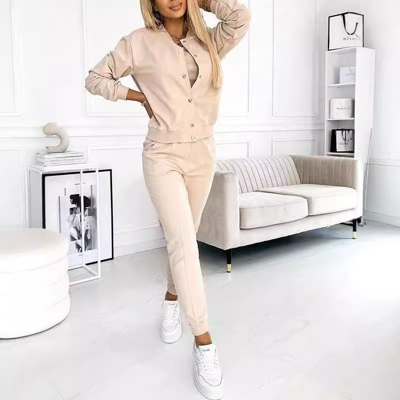 Women's Casual Jogging Suit with Chic Cut and Elastic Waistband