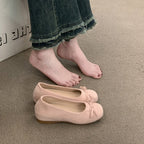 Women's Ballet Flats with Elegant Shine and Fine Bow