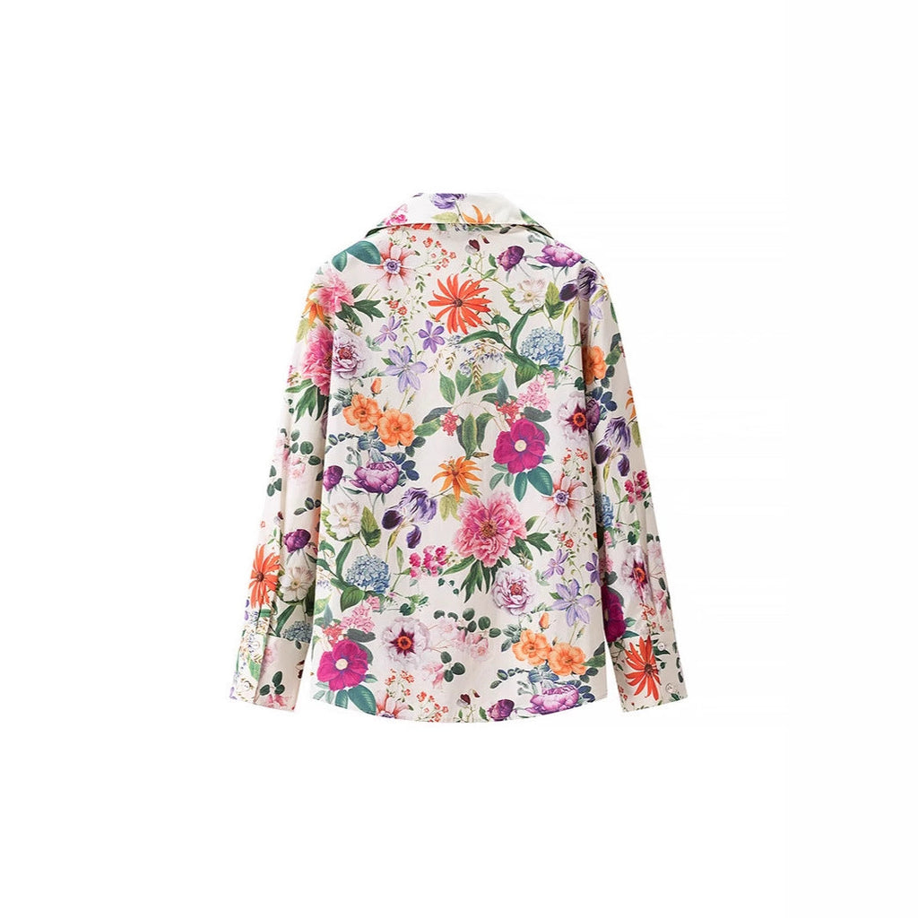 Women's Floral Pattern Blouse with Modern Cut