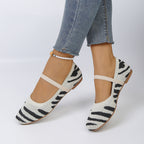 Women's Ballet Flats with Elastic Strap and Animal Print