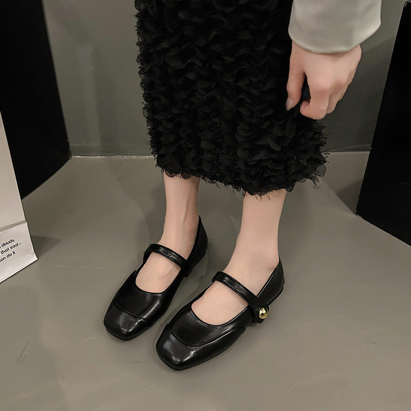Women's Leather Ballet Flats with Elegant Strap