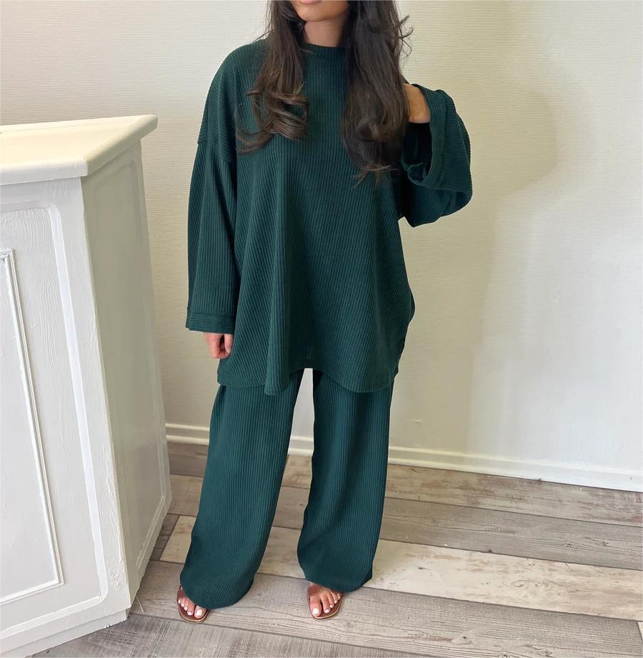 Women's Comfortable and Stylish Ribbed Knit Lounge Set