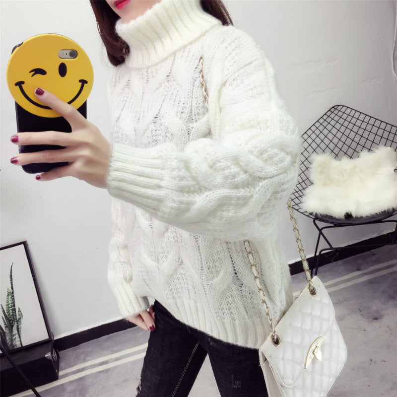 Women's Chunky Knit Sweater with High Collar and Elegant Cable Pattern