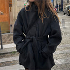 Women's Comfortable Trench Coat with Belt and Voluminous Sleeves