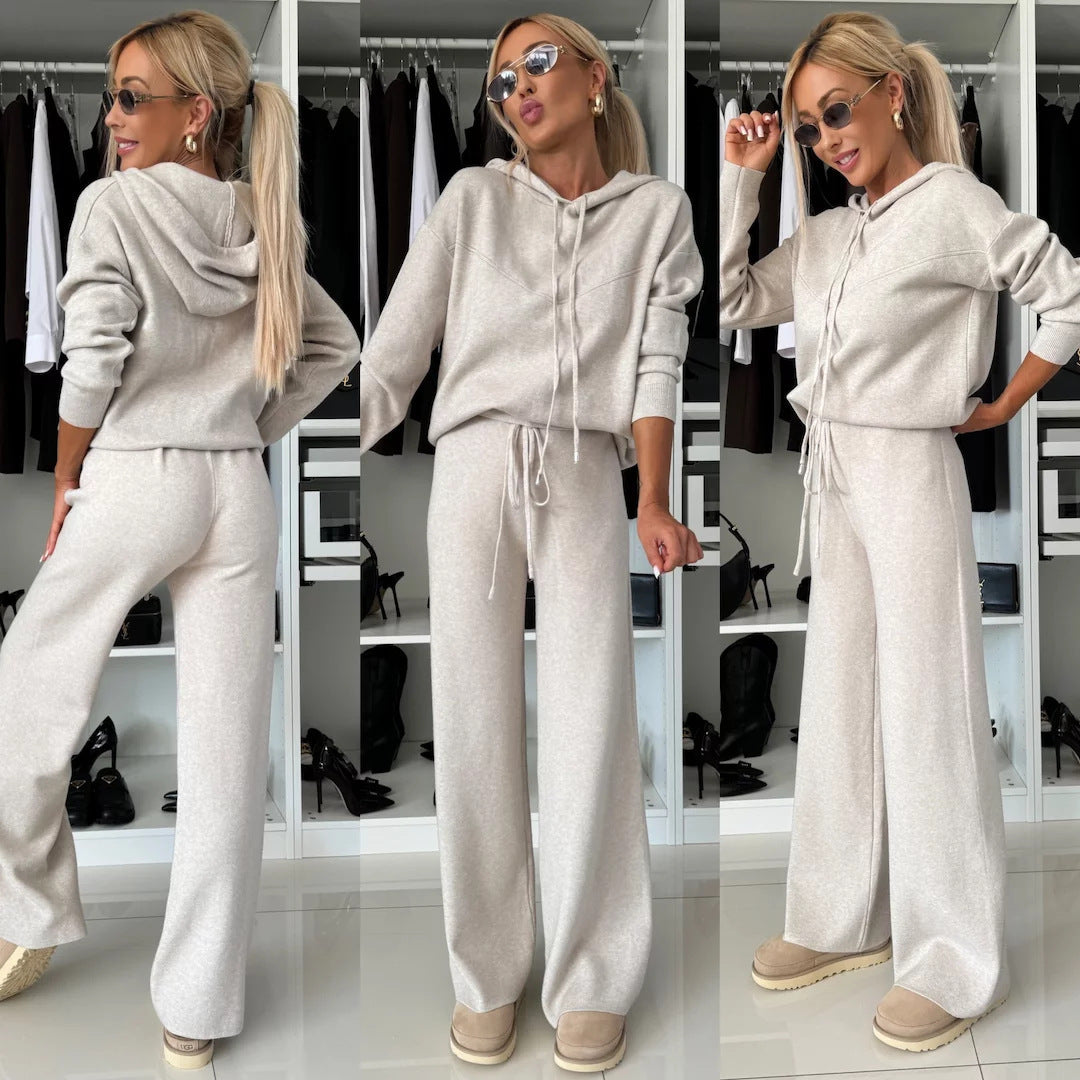 Ladies Cozy Knitted Jogging Suit with Short Hoodie and Wide Flowy Pants