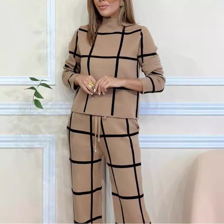 Women's Elegant Knit Loungewear Set with Graphic Pattern