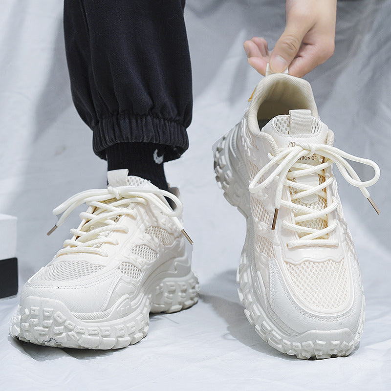 Women's Breathable Sports Shoes with Shock-Absorbing Sole and Distinct Tread
