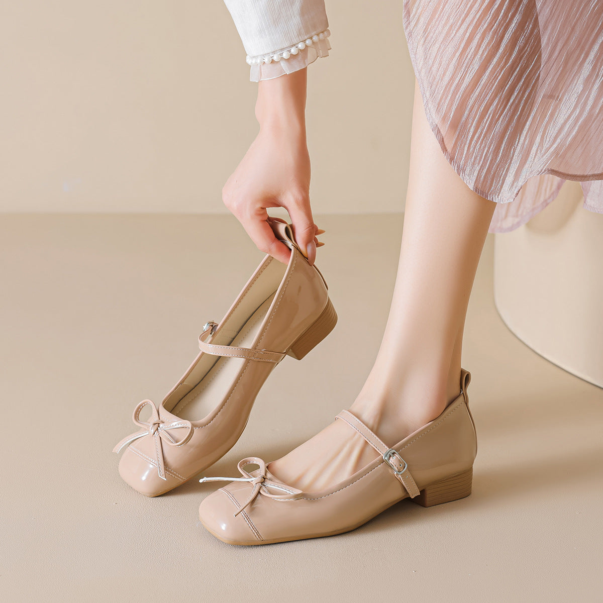 Women's Ballet Flats with Bow and Comfortable Strap
