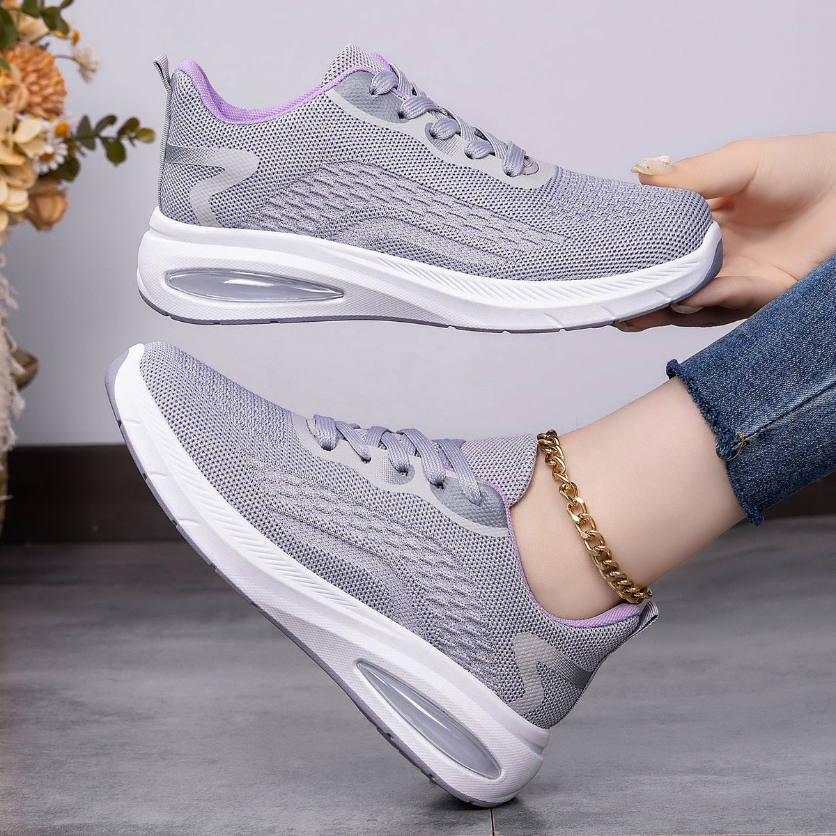 Women's Breathable Casual Sneakers with Non-Slip Sole and Elastic Upper