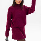 Women's Comfortable Knit Pullover with Dropped Shoulders and Fashionable Hem
