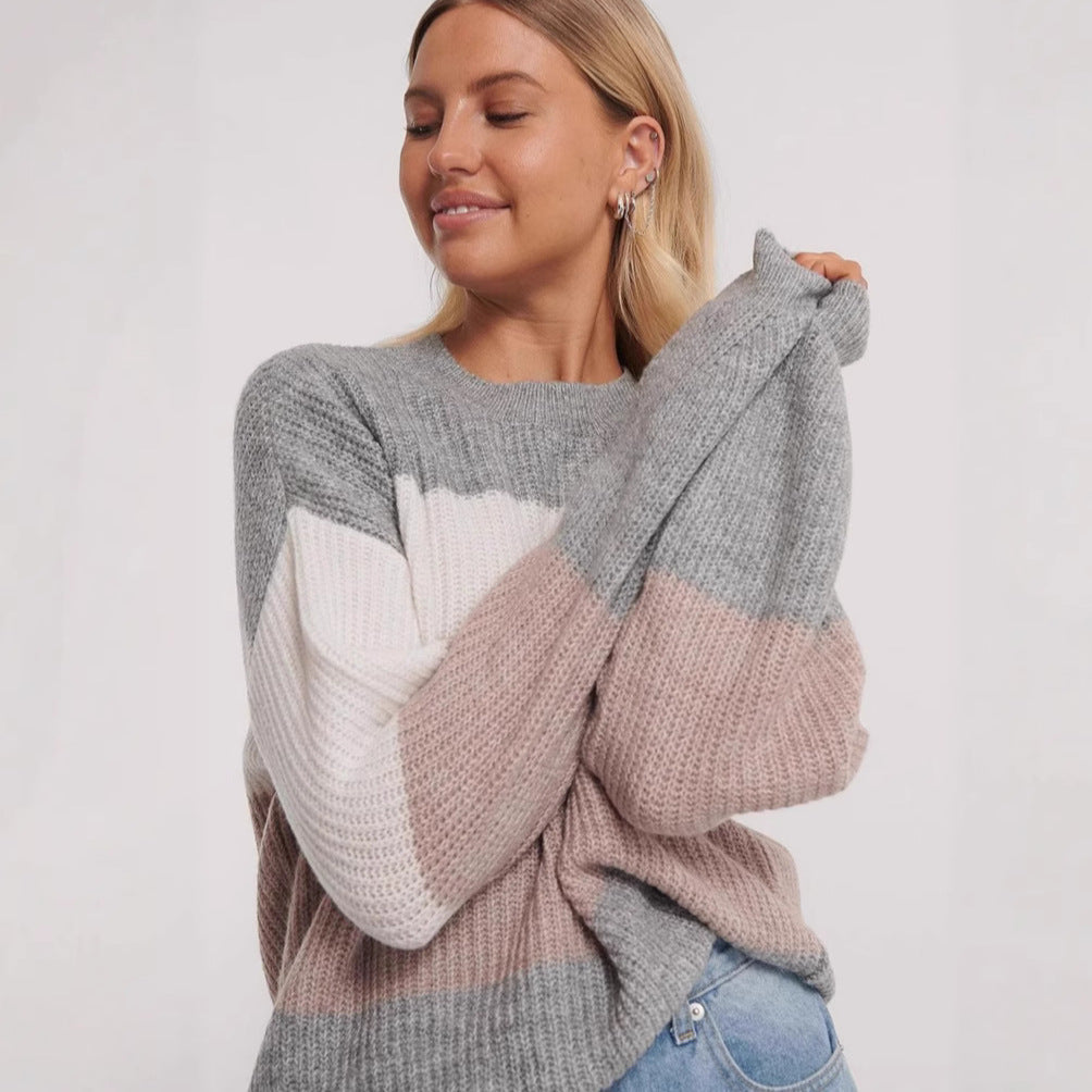 Women's Cozy Knit Pullover with Modern Pattern