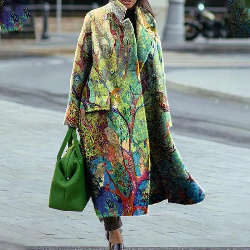 Elegant Floral Coat with Soft Fabric and Fashionable Design