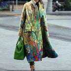 Elegant Floral Coat with Soft Fabric and Fashionable Design