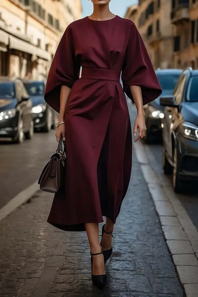 Women's Elegantly Cut Maxi Dress with Puff Sleeves and Fitted Belt