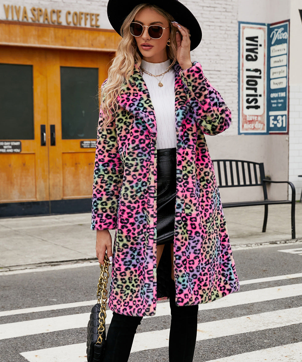Women's Luxurious Faux Fur Coat with Leopard Design