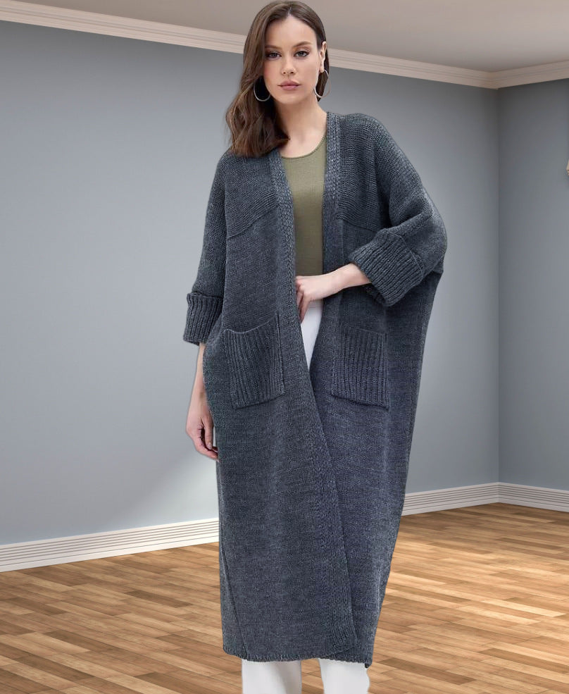 Women's Chunky Knit Coat with Practical Pockets and Elegant V-Neck