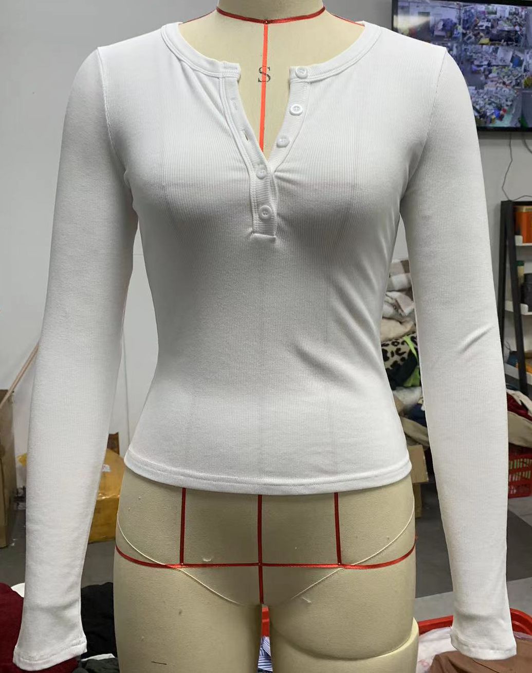 Women's Long Sleeve Button-Down Shirt, Slim Fit