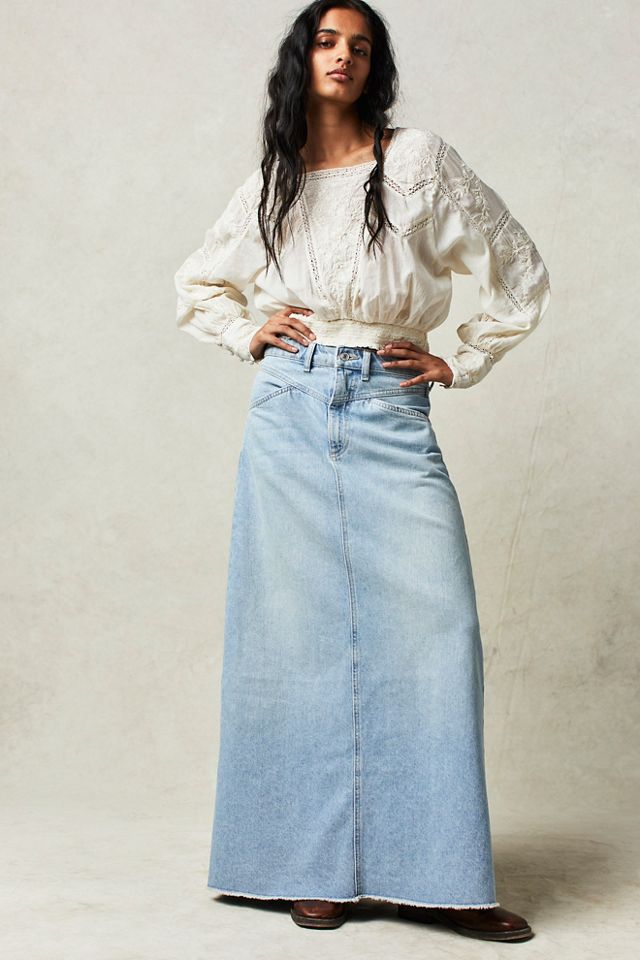 Women's Black Denim Maxi Skirt with Side Pockets and Casual Cut