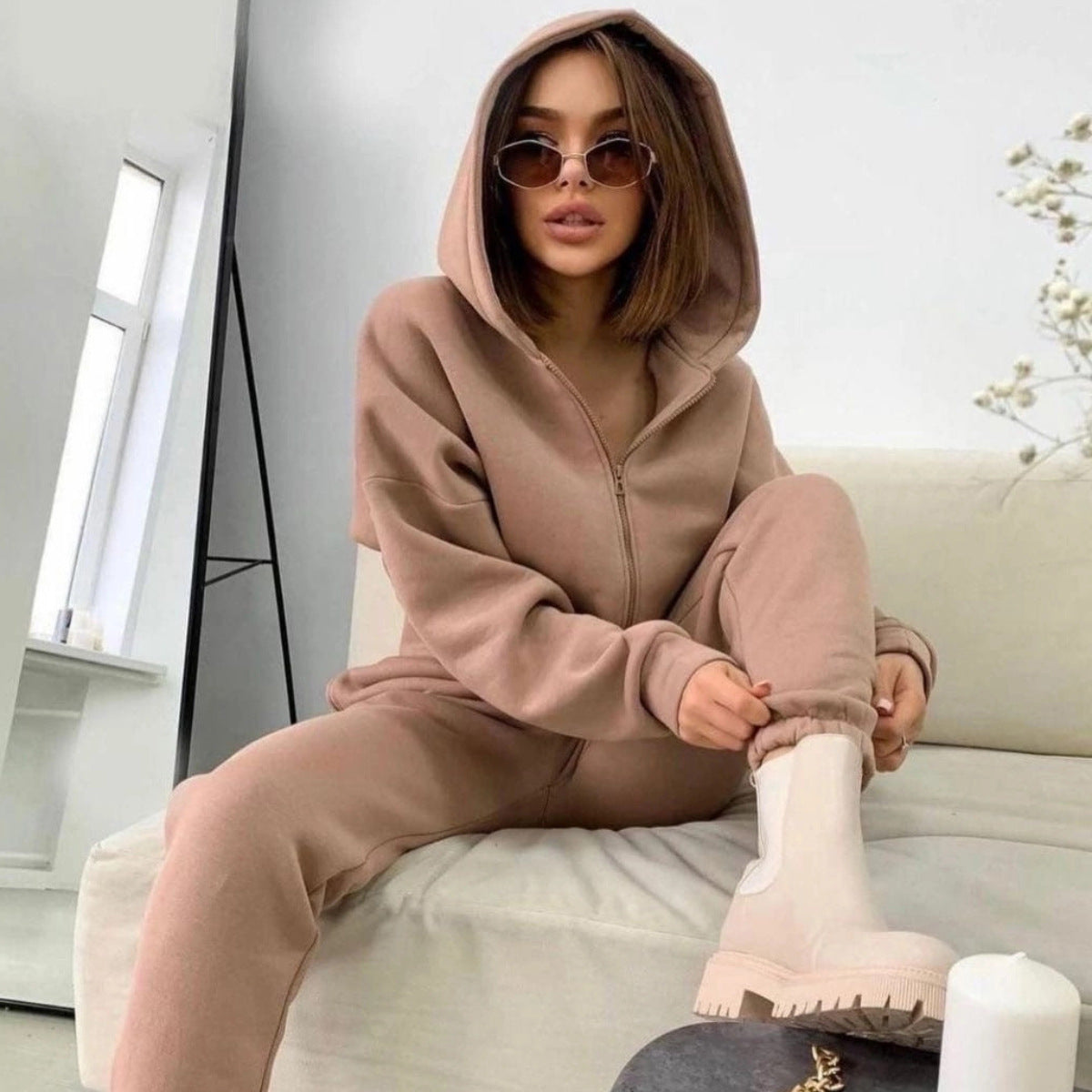 Women's Cozy Hooded Suit with Zipper and Elastic Cuffs