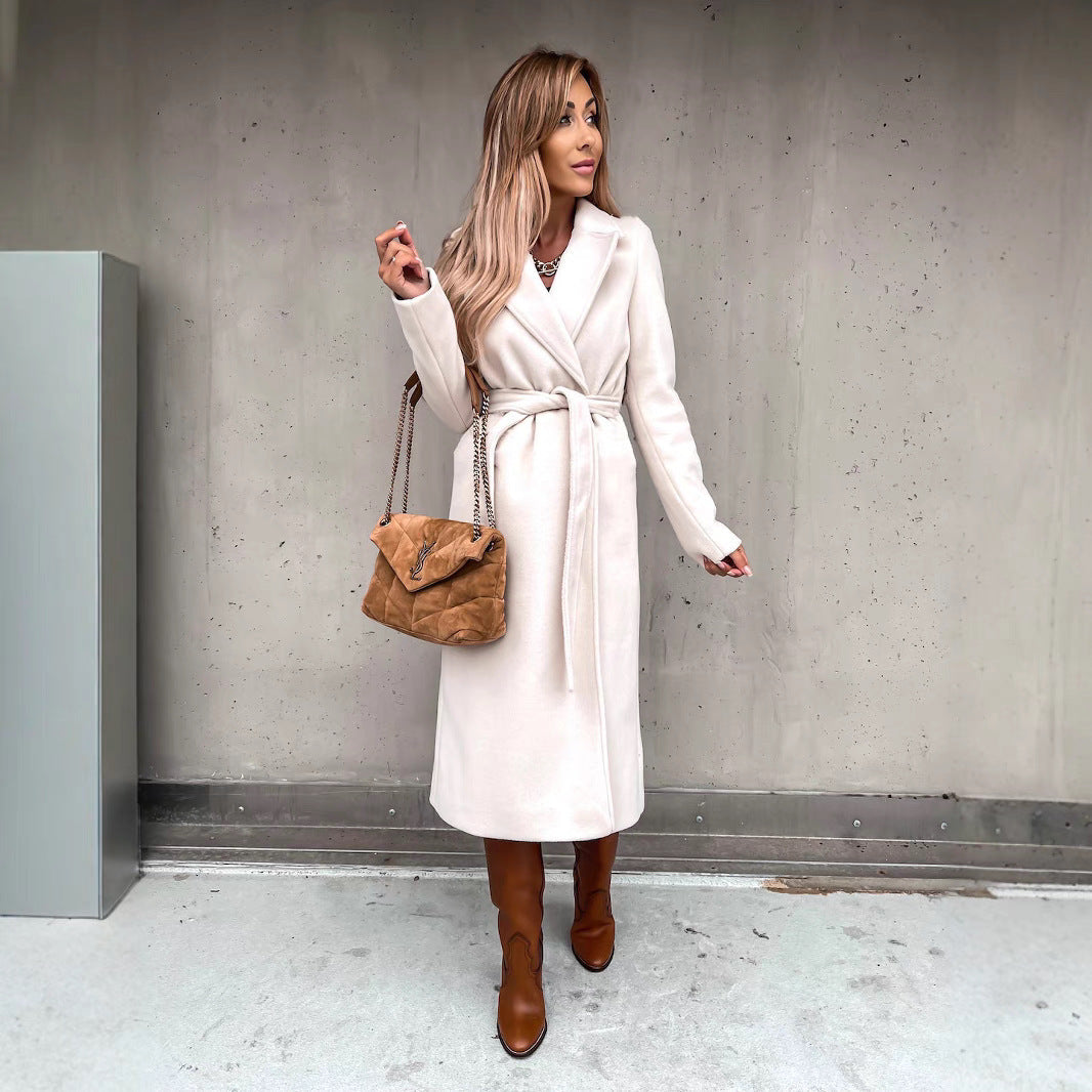 Elegant Long-Sleeve Wool Coat with Waist Belt