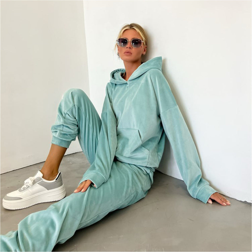 Women's Comfortable Velour Sweat Suit with Hood and Elastic Waistband