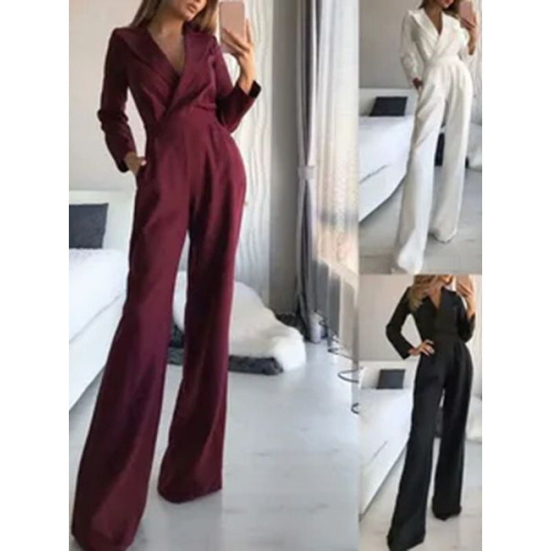 Elegant Jumpsuit with Long Legs and Classic Collar