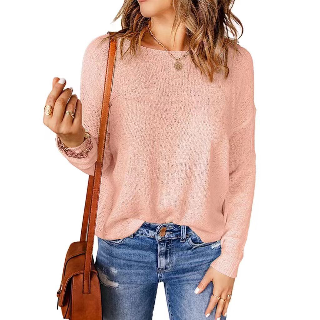 Women's Chunky Knit Sweater with Wide Fit and Decorative V-Neck