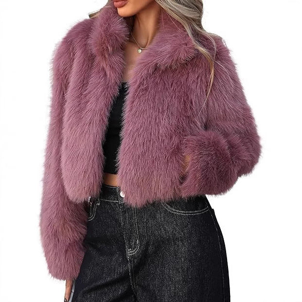 Elegant Faux Fur Jacket with Voluminous Cut