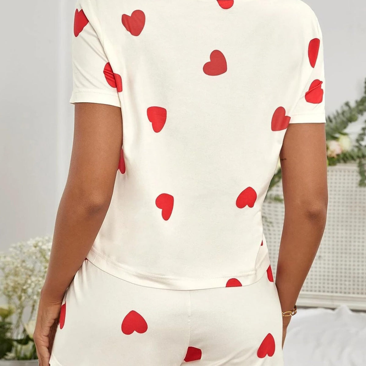 Women's Comfortable Short-Sleeve Heart Print Top
