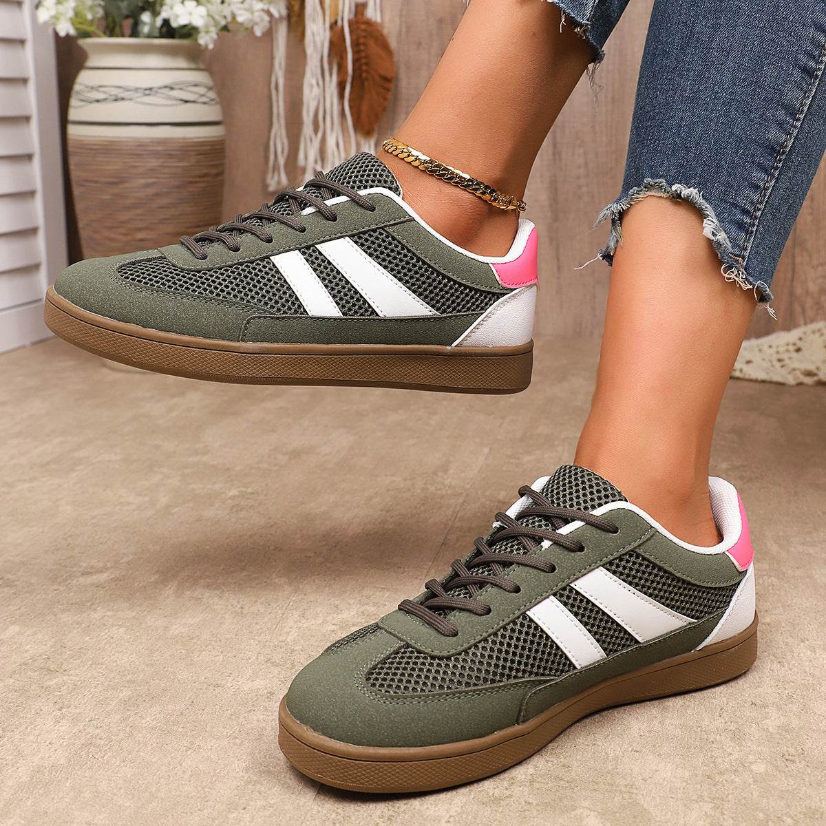 Women's Breathable Casual Sneakers with Fashionable Mesh Design