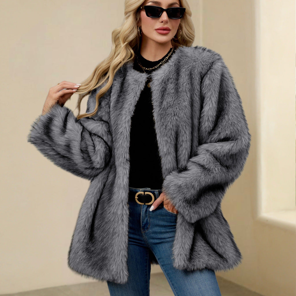 Women's Luxury Wide-Cut Faux Fur Cape