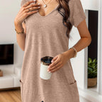 Women's Comfortable V-Neck T-Shirt with Pockets