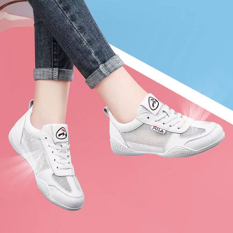 Women's Breathable Casual Sneakers with Elastic Upper and Non-Slip Sole