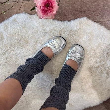 Women's Ballet Flats with Elegant Shine and Delicate Bow Detail