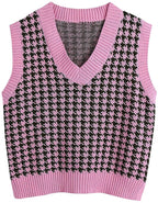 Women's Sleeveless Knit Vest with Modern Houndstooth Pattern
