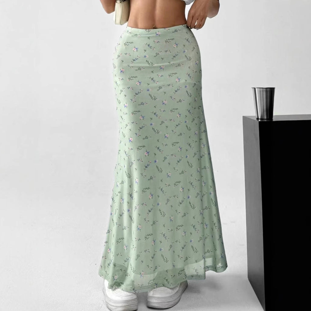 Women's Long Skirt with Floral Motifs and Flowing Cut