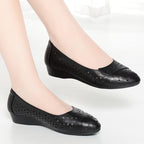 Women's Ballet Flats with Delicate Perforated Pattern and Comfortable Footbed