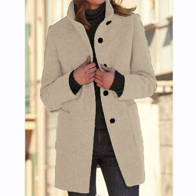 Women's Elegant Wool Jacket with Pockets and Button Closure