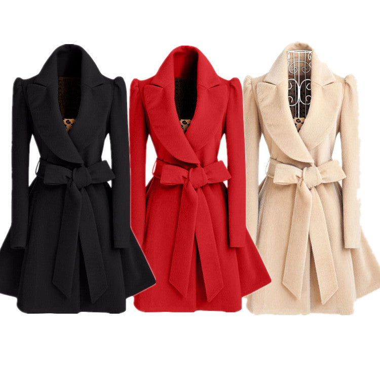 Women's Fashionable Trench Coat with Tailored Cut and Belt