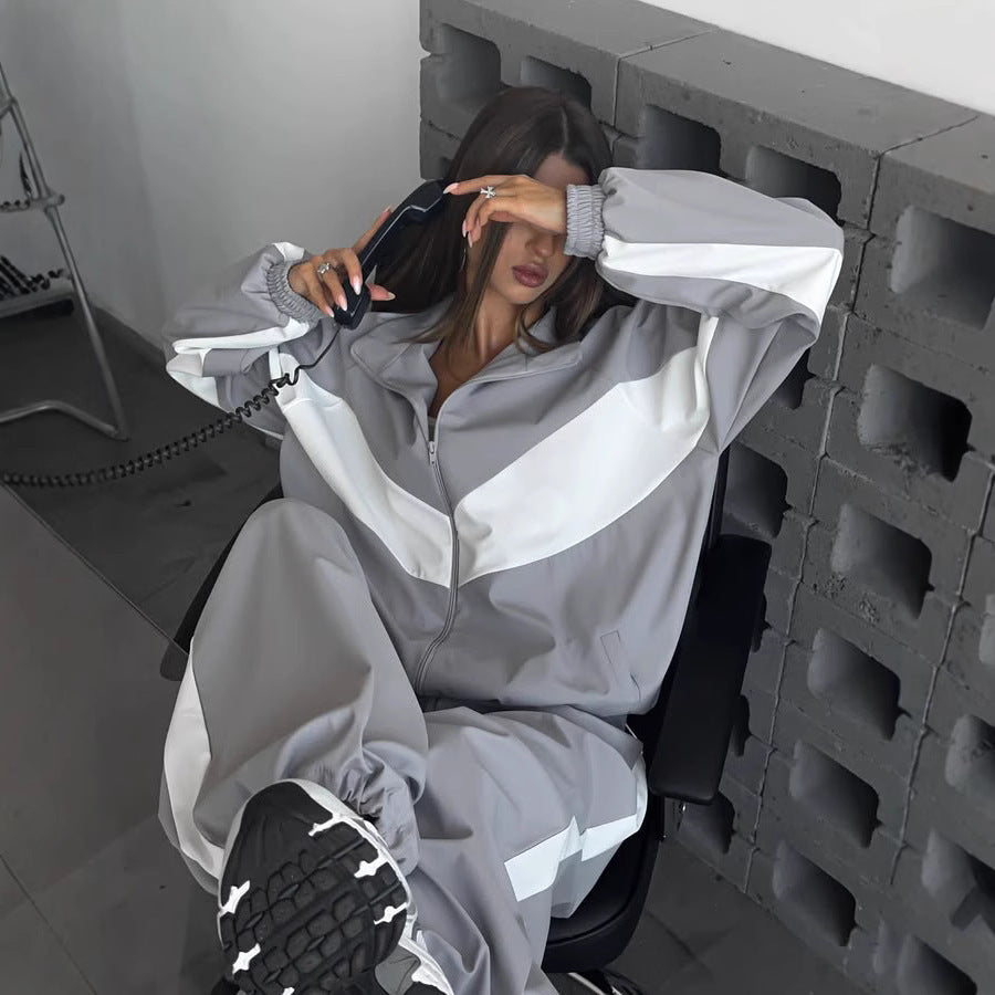 Women's Sporty Two-Piece Set with Track Jacket and Wide Pleated Pants