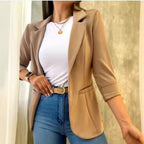 Elegant Tailored Blazer with Pockets