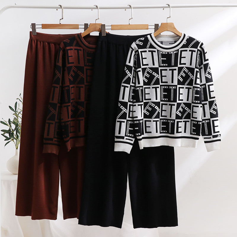 Women's Casual Knit Loungewear Set with Graphic Pattern and Wide Cut
