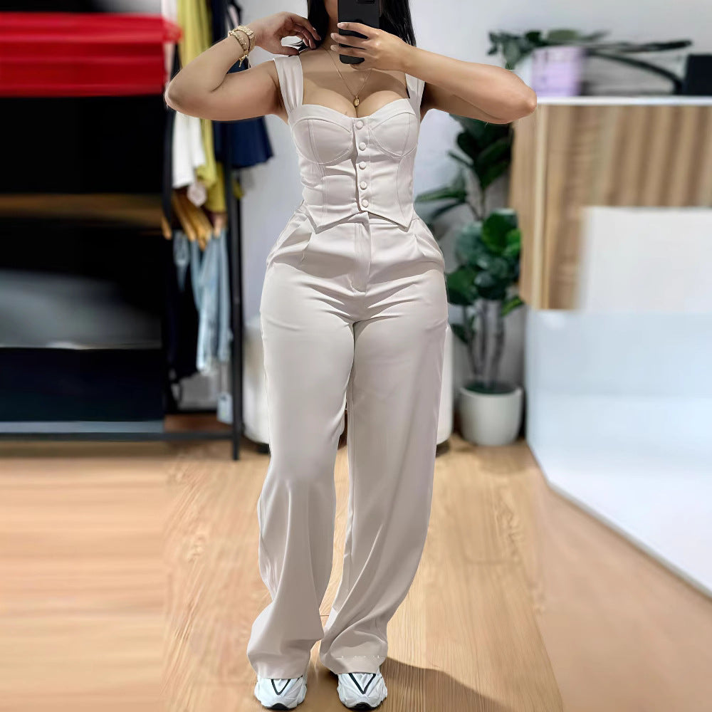 Women's Form-Fitting Jumpsuit with Tailored Cut and Button Placket