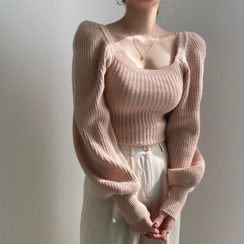 Women's Cropped Sweater with Voluminous Sleeves and Ribbed Texture