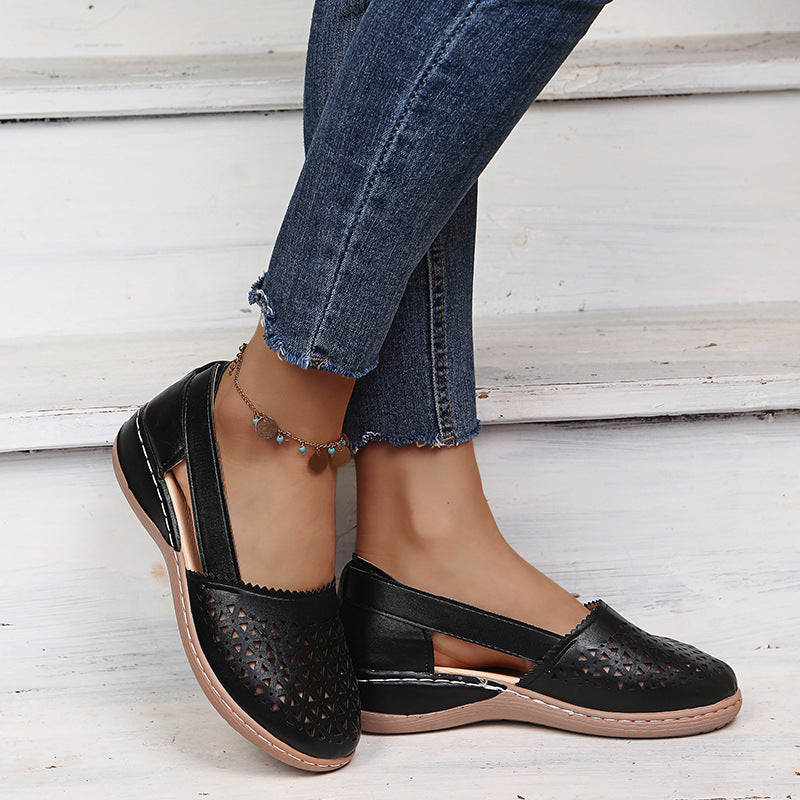 Women's Breathable Ballet Flats with Decorative Perforated Pattern