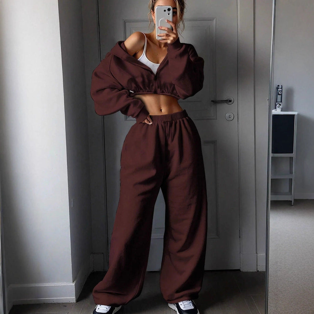Women's Cropped Hoodie and Casual Sweatpants Set with Elastic Waist