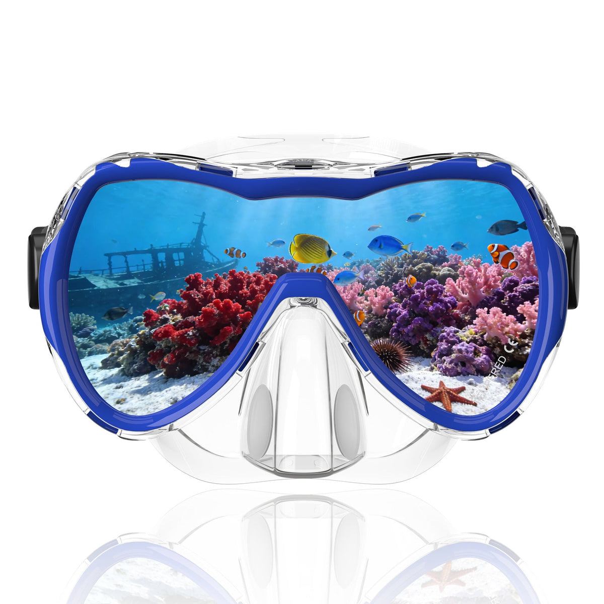 Diving mask with wide field of vision