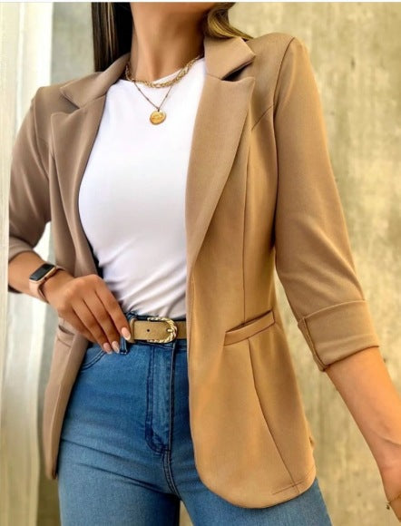 Elegant Tailored Blazer with Pockets