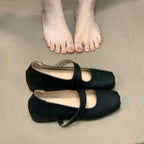 Women's Ballet Flats with Elastic Strap